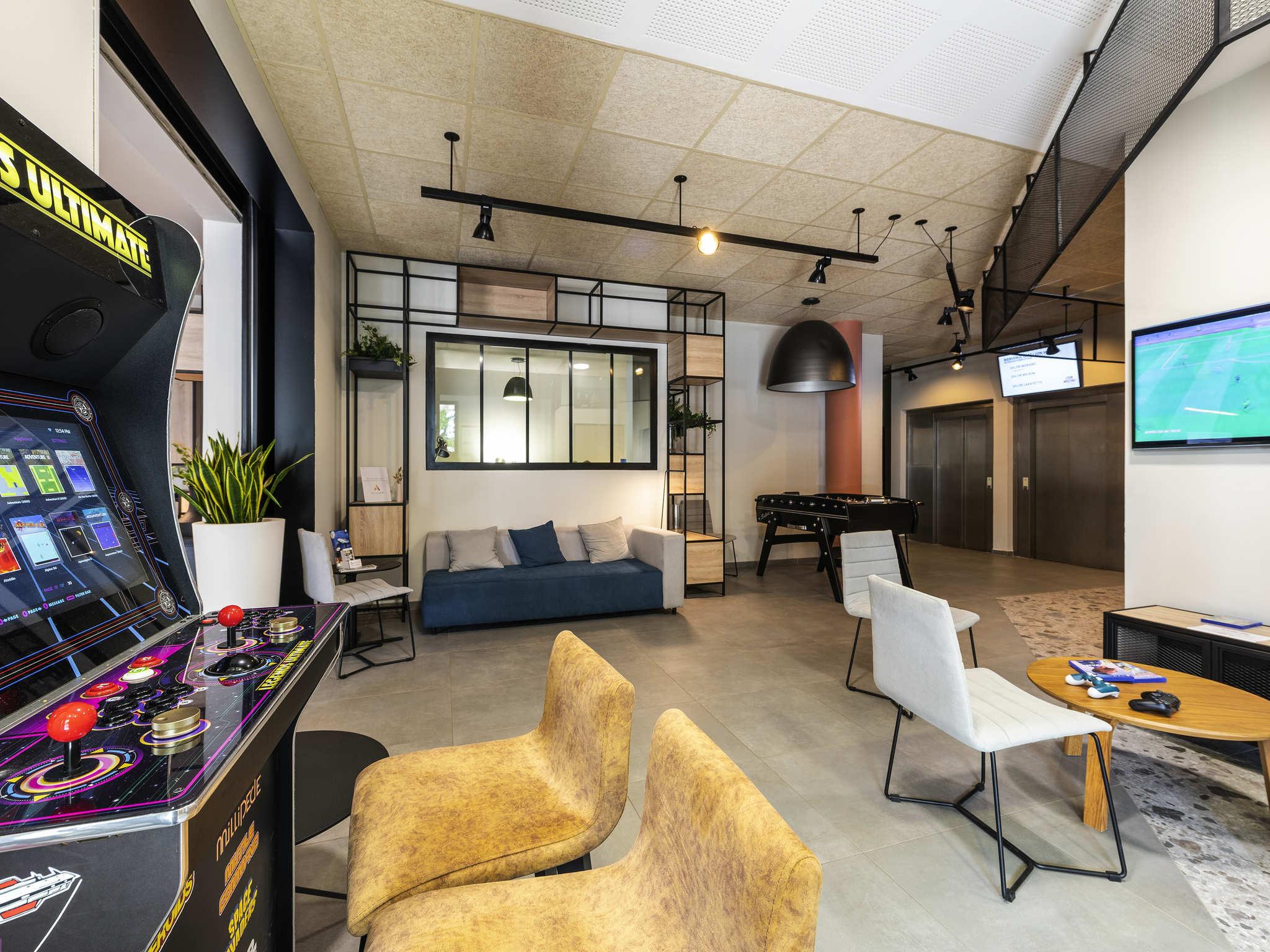 Hotel Ibis Lyon Sud 3*