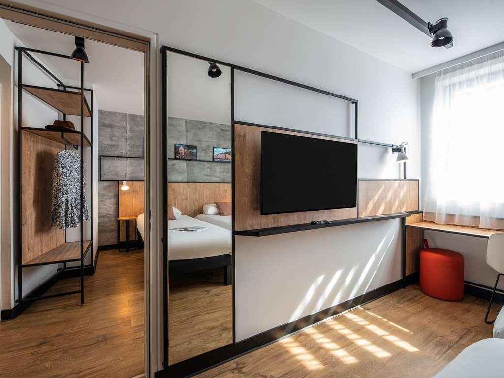 Ibis Lyon Sud Hotel